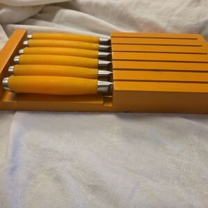 Fiestaware Orange Knife Set w Wood Block 6 Steak Knives Drawer Size 6 In